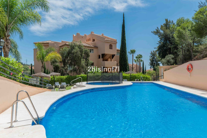 Image No.1-3 Bed Apartment for sale