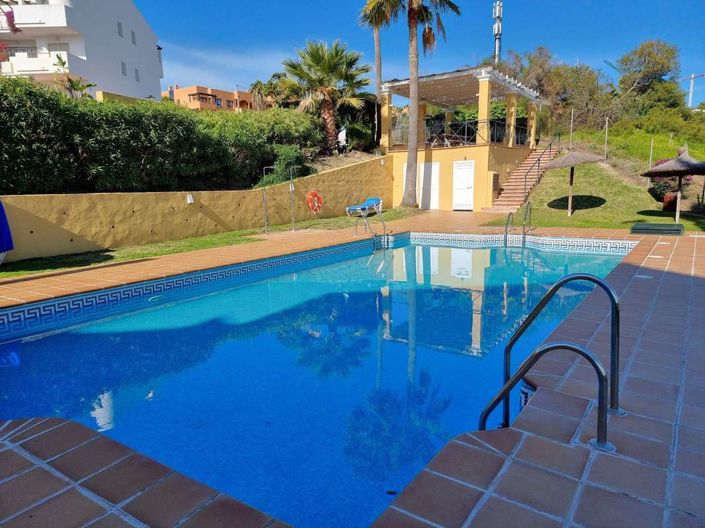 Image No.1-Appartement de 3 chambres à vendre à Estepona