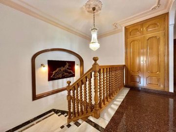 c658d6d8-9aed-489c-9aa5-bd8155b9399flg