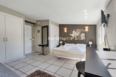 89f9b05f-4b36-4bed-8bd7-522e23d819b8lg