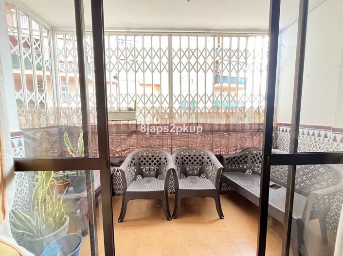 Image No.1-3 Bed Apartment for sale