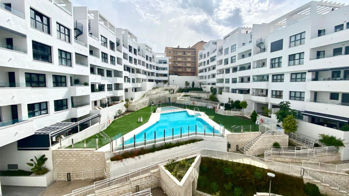 Image No.1-3 Bed Apartment for sale