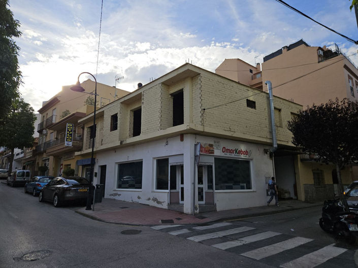 Image No.1-Commercial à vendre à Las Lagunas de Mijas