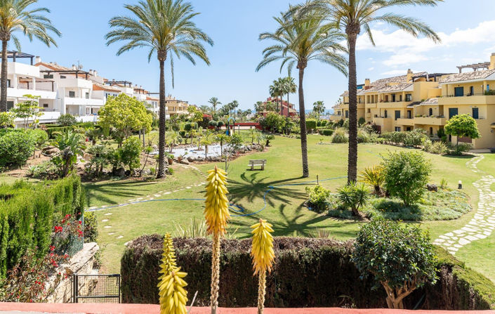 Image No.1-Appartement de 2 chambres à vendre à Estepona