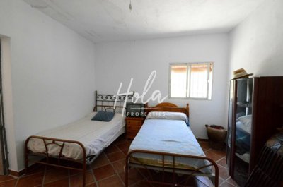 listing49709600129614de482560x1920edede093cef