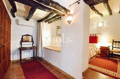 listing31718400524d1a50442560x1920c4ec654dec5