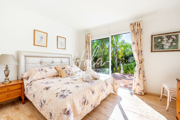 Image No.15-Villa for sale