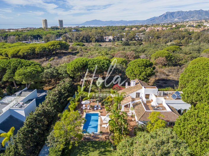 Image No.21-Villa for sale