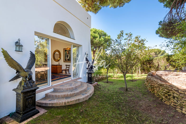 Image No.34-Villa for sale