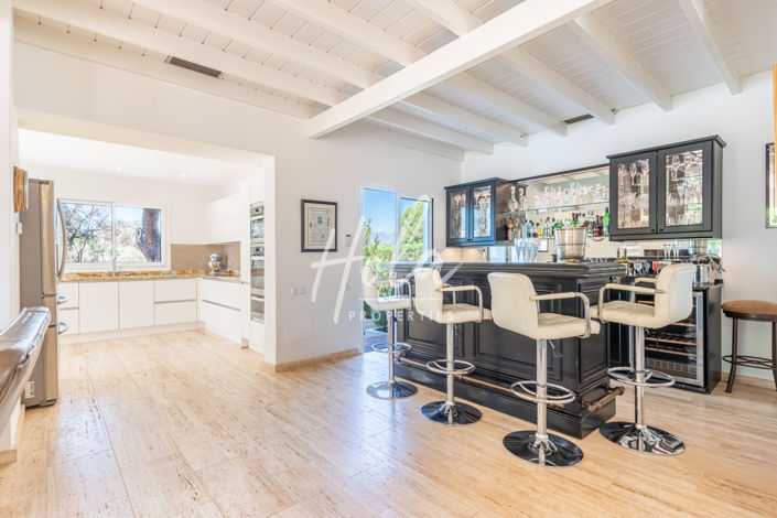 Image No.9-Villa for sale