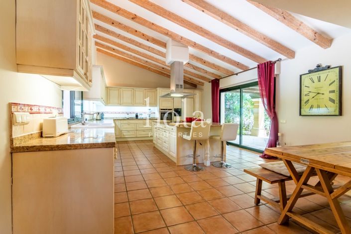 Image No.18-Villa de 5 chambres à vendre à Malaga