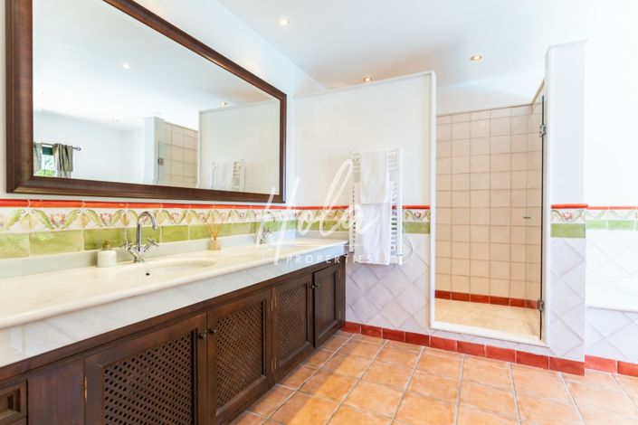 Image No.9-Villa de 5 chambres à vendre à Benahavis