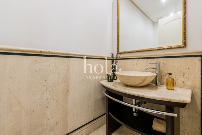 Image No.11-5 Bed Apartment for sale