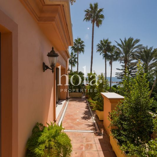 Image No.27-5 Bed Apartment for sale