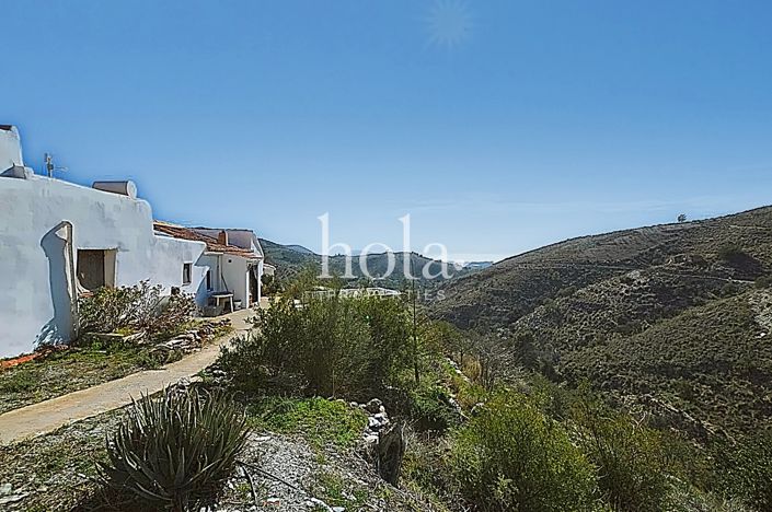 Image No.30-Maison de campagne de 4 chambres à vendre à Motril