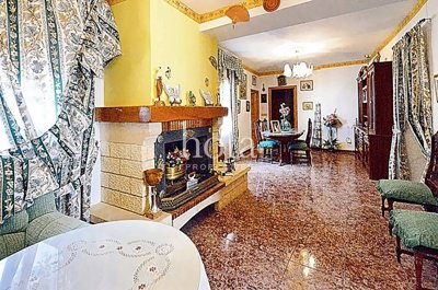 listing4564960028c250b3402560x1920c4ec654dec5