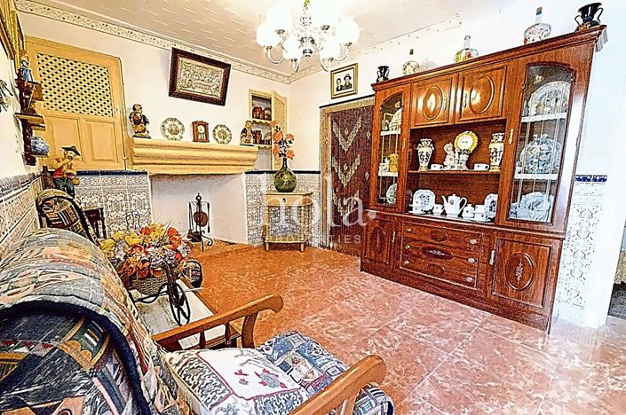 Image No.9-4 Bed Townhouse for sale