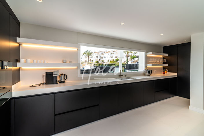 Image No.11-Villa de 8 chambres à vendre à Puerto Banus