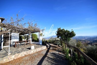 listing420599001695105cce2560x1920edede093cef