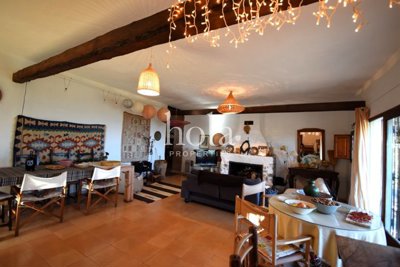 listing4205990004586a23122560x1920c4ec654dec5