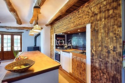 listing51620800247d76201e2560x1920c4ec654dec5