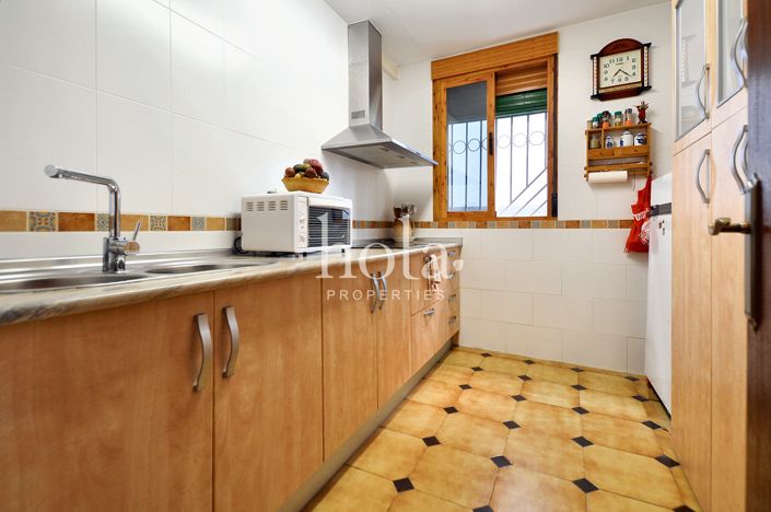 Image No.3-3 Bed Apartment for sale