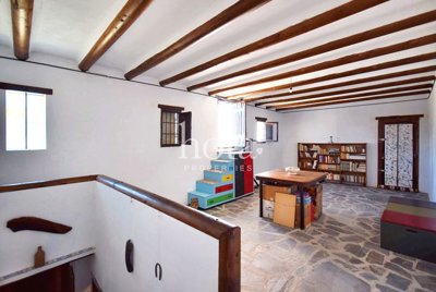 listing563501001184f83c182560x1920c4ec654dec5