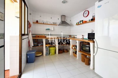 listing6392010028638db8012560x1920c4ec654dec5