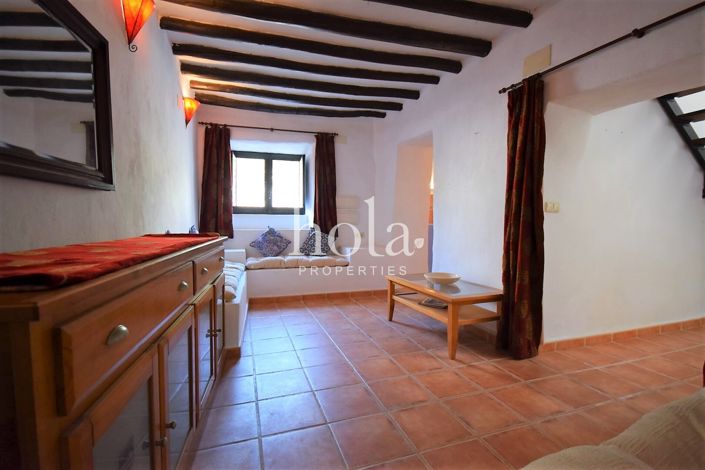 Image No.8-3 Bed Townhouse for sale