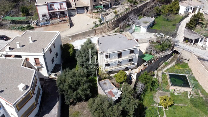 Image No.3-8 Bed Townhouse for sale