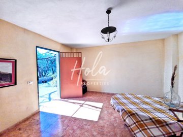 listing4564810014e00629072560x1920edede093cef