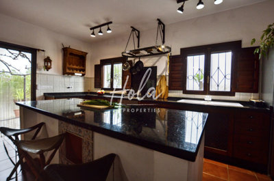 listing8064010026527335412560x1920edede093cef