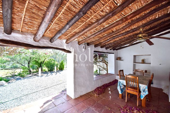 Image No.12-3 Bed Country House for sale