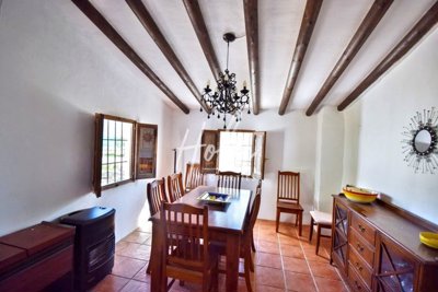listing7226580010f22b10e52560x1920edede093cef