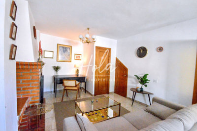 listing6199990008f69921a62560x1920edede093cef