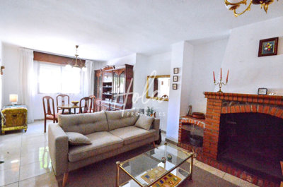 listing6199990009f36b9eb42560x1920edede093cef