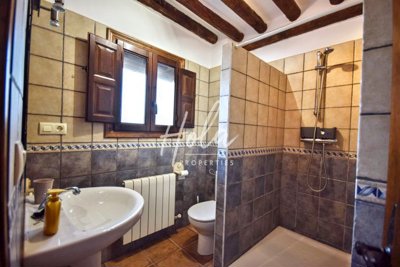 listing8171860005351f29c62560x1920edede093cef
