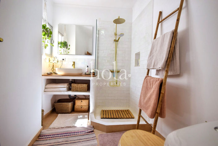 Image No.6-3 Bed Townhouse for sale