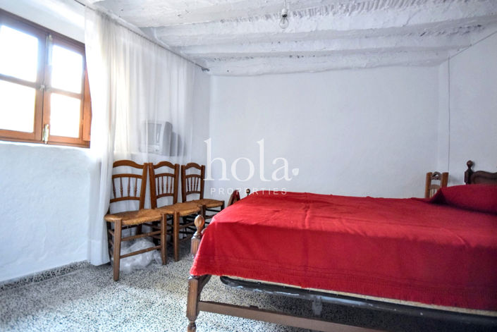 Image No.12-3 Bed Townhouse for sale