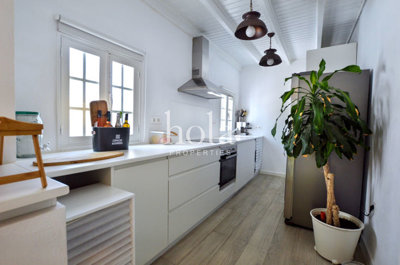 listing853375001459f9f6f32560x1920c4ec654dec5