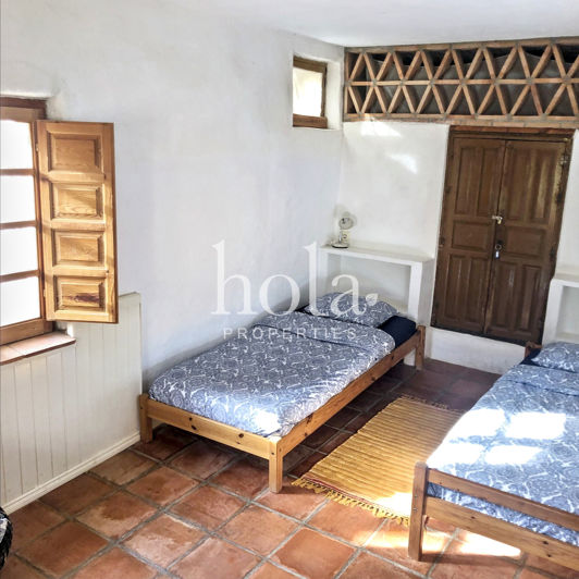 Image No.21-3 Bed Country House for sale