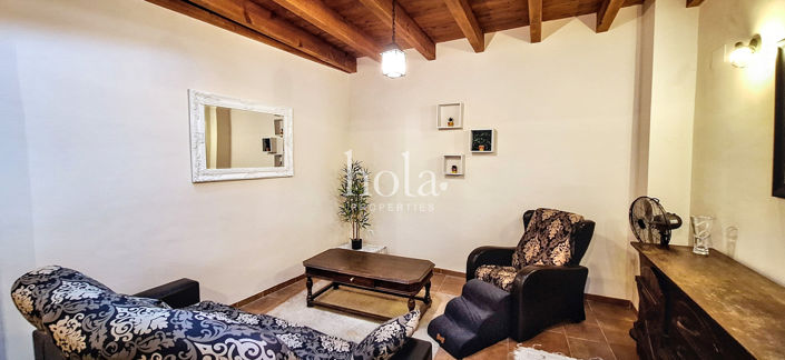 Image No.10-4 Bed Townhouse for sale