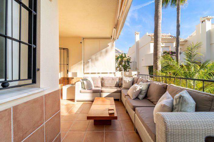 Image No.38-4 Bed Townhouse for sale