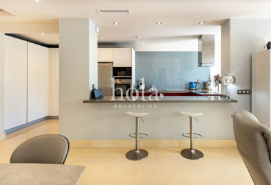 listing960673000358431f502560x1920c4ec654dec5