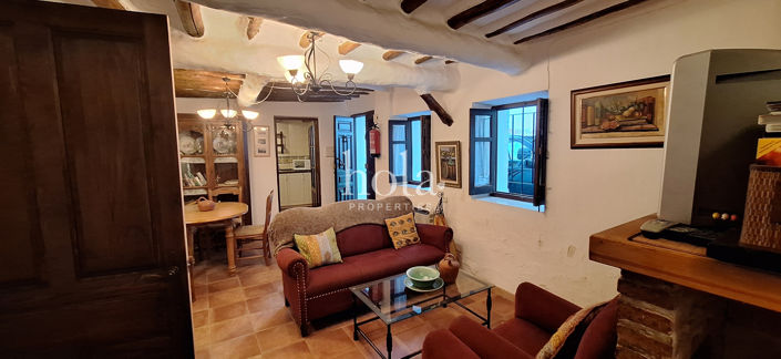 Image No.3-3 Bed Townhouse for sale