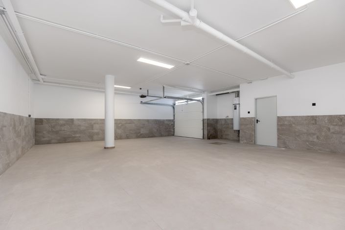 Image No.28-3 Bed Villa for sale