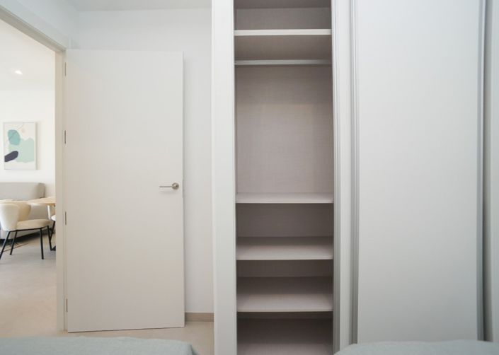 Image No.24-2 Bed Apartment for sale