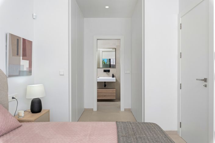 Image No.35-3 Bed Villa for sale