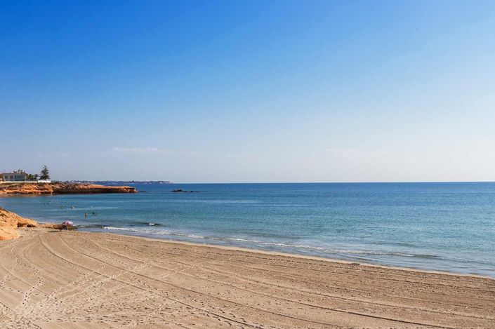 Image No.24-3 Bed Apartment for sale