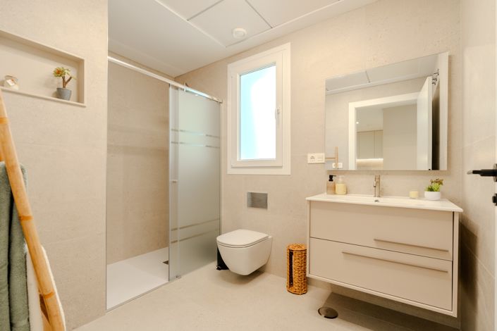 Image No.15-3 Bed Villa for sale